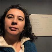 Soy profesora de hace 21 años me manejo en Ingles y Español